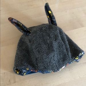 Cat hat!